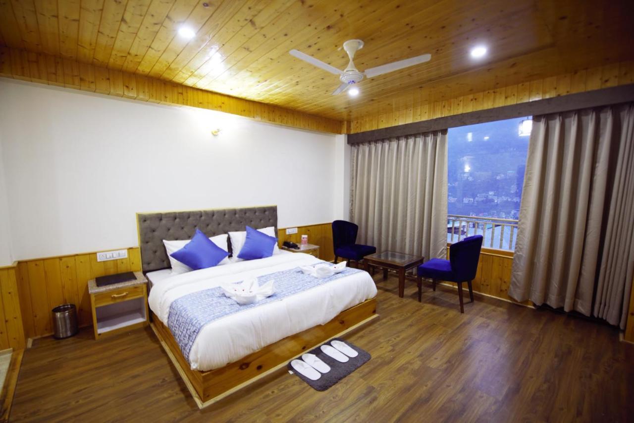 Blossom Hill Retreat Hotell Manāli Exteriör bild